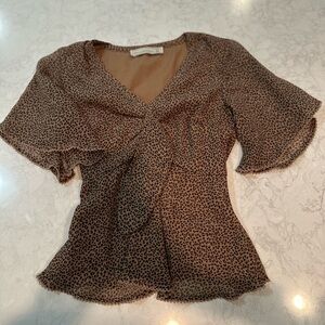 Abercrombie & Fitch Brown and tan leopard print blouse size XS